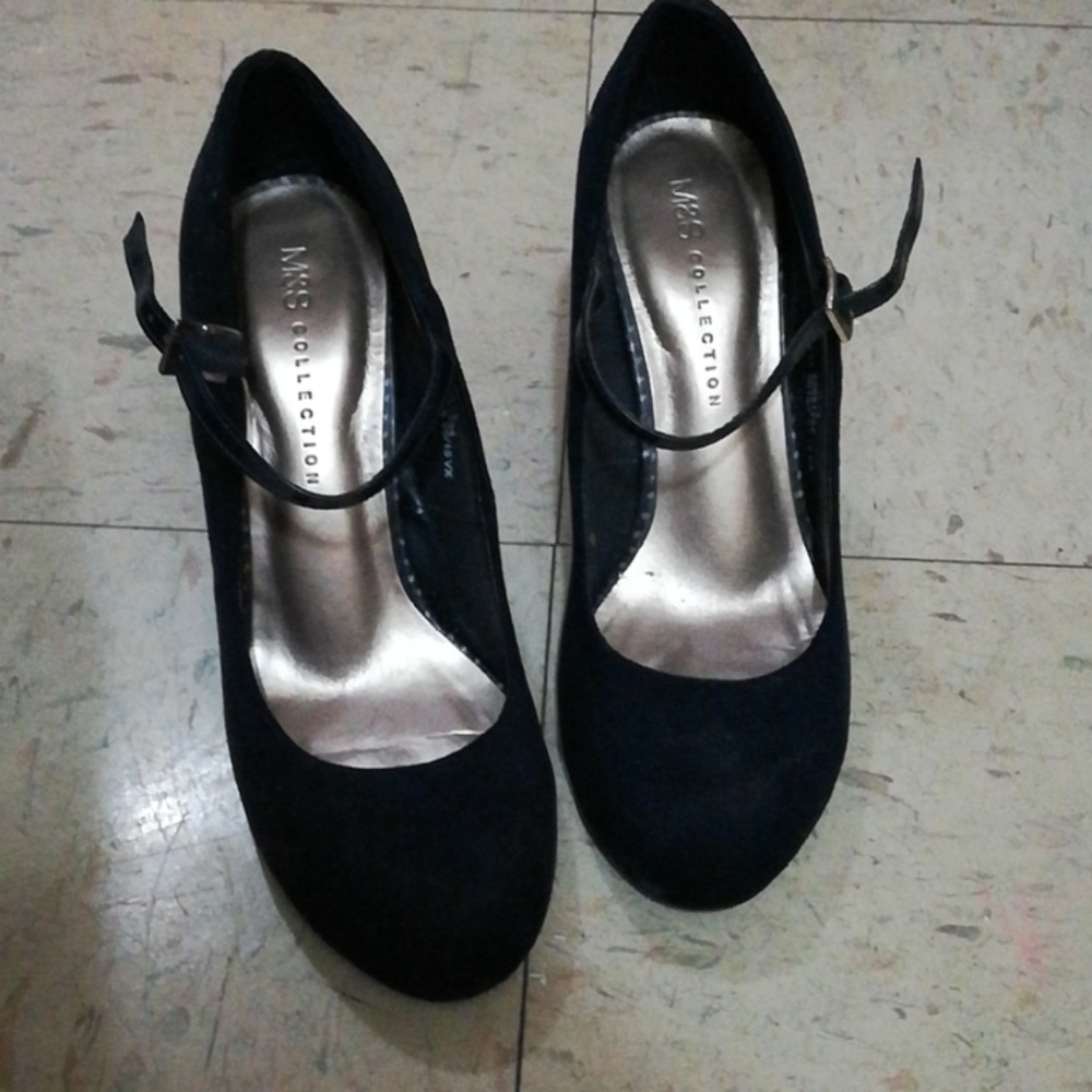 Beautiful Marks and Spencer Mary Janes